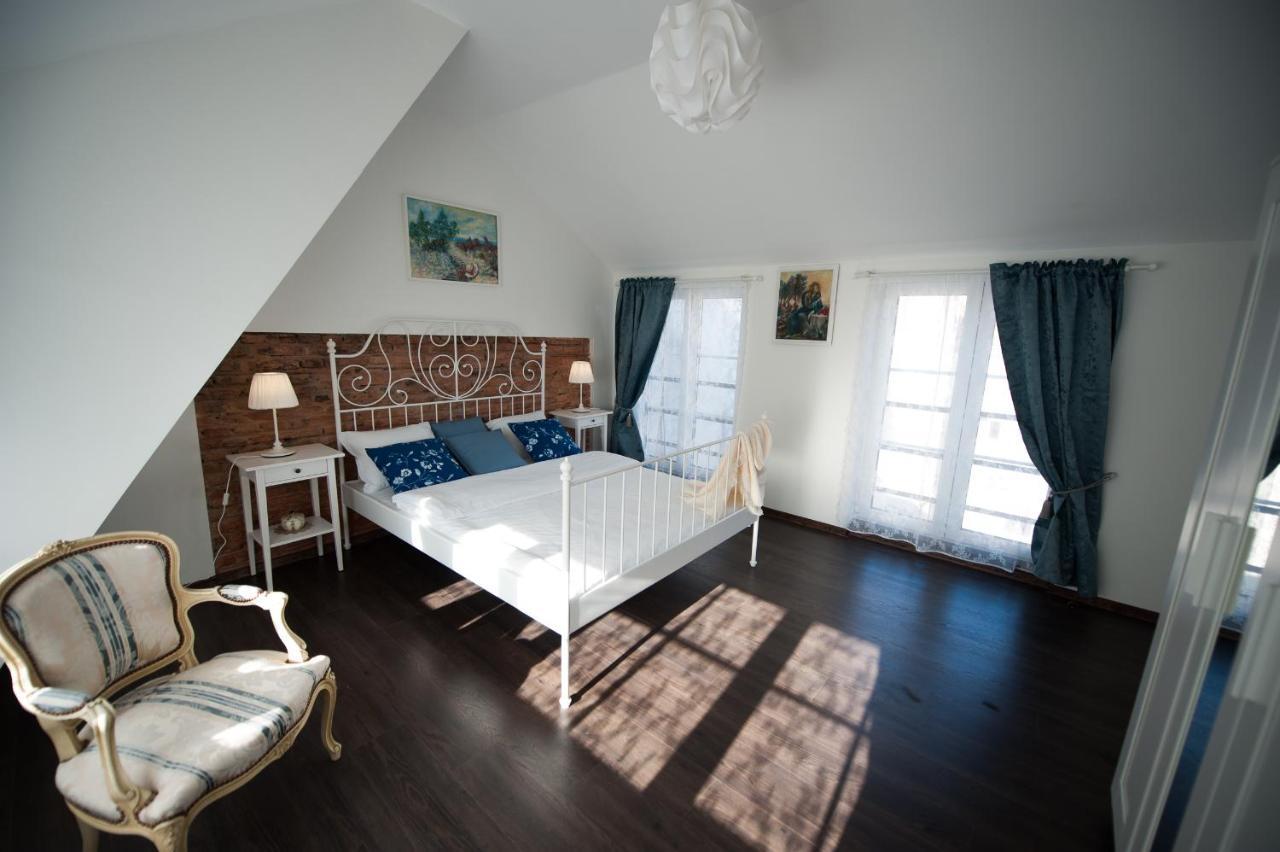 Апартаменти Vilnius Old Town, 3 Bdr Penthouse, 100 M2 With Terrace Екстер'єр фото